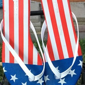 Misbehave stars and stripes flip flops 7.5